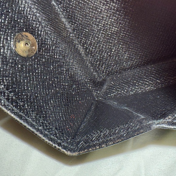 LOUIS VUITTON BLACK EPI PORTE-MONNAIE BOITE COIN BOX - Picture 13 of 13